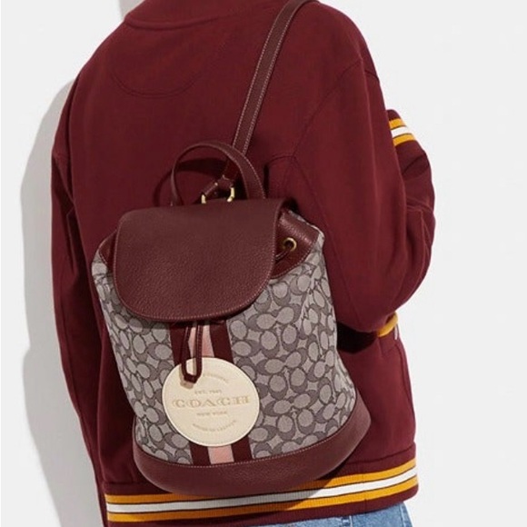 Coach Dempsey Drawstring Backpack In Signature Jacquard w Stripe And Patch - Picture 5 of 5